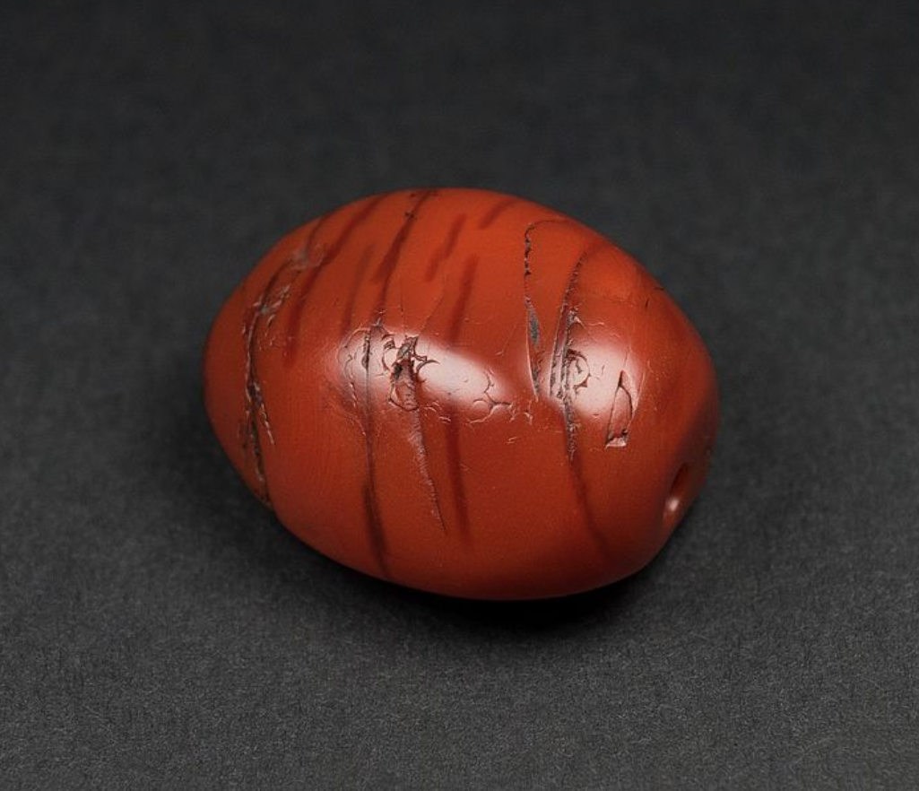 老甘南红多少钱一克,具备这些其价值更高