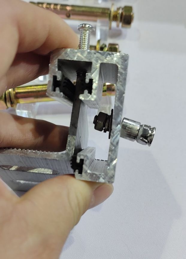 窗固紧固件支招:石材背栓锚栓长度怎么选?5步搞定安全施工!