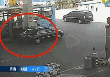 汽车加油时要熄火吗?汽车加油不熄火会怎么样?-有驾 汽车加油时要熄火吗?汽车加油不熄火会怎么样?-有驾