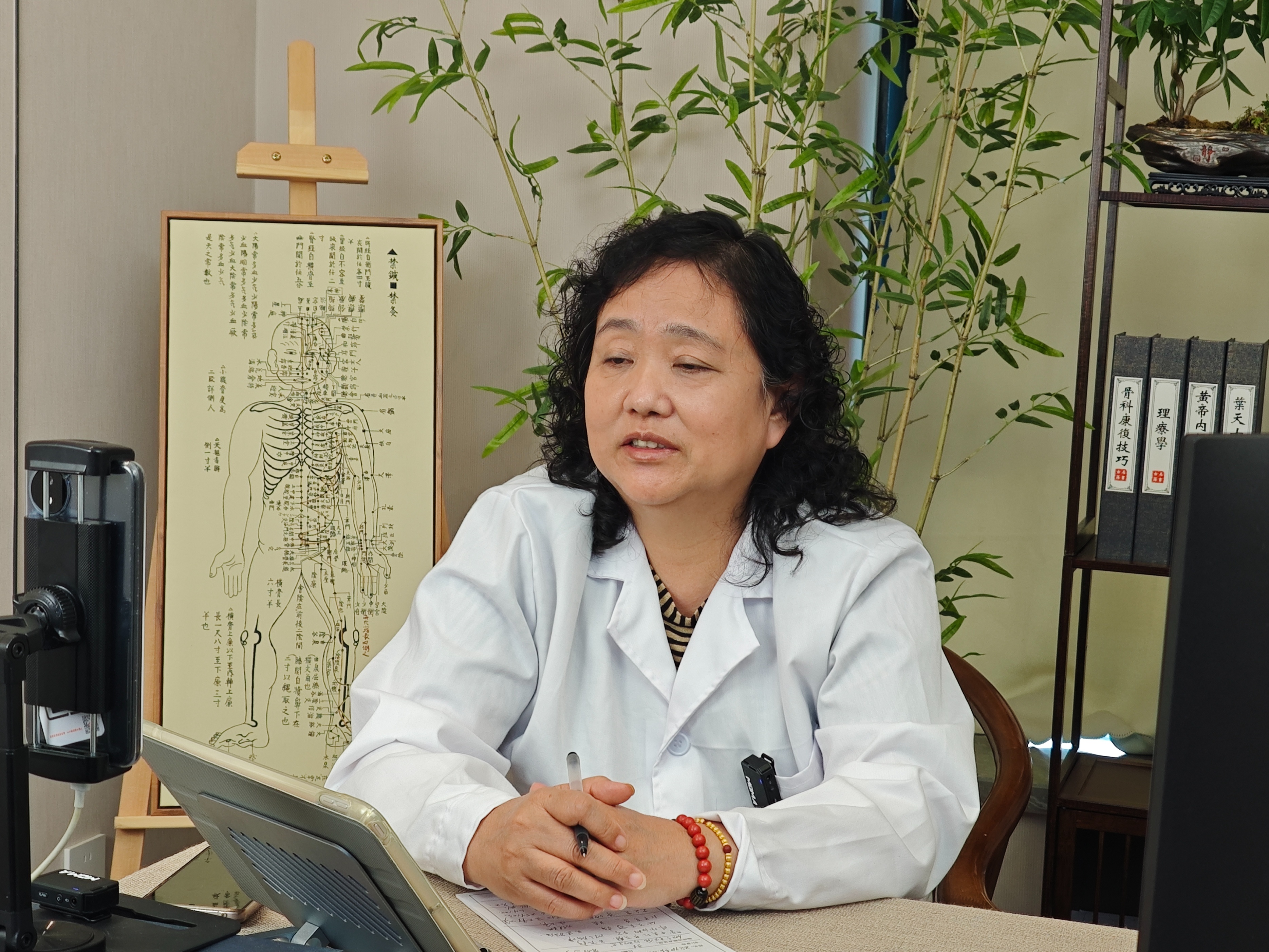 在今年的3月份接诊的一个患者,进到诊