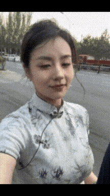 神回复之:男朋友骑车载我老是急刹车,看完网友都闹着要买电动车-有驾 神回复之:男朋友骑车载我老是急刹车,看完网友都闹着要买电动车-有驾