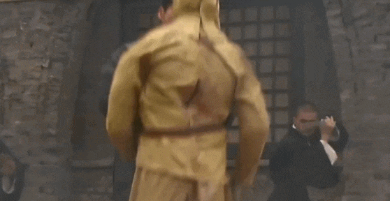 手撕鬼子再现?广电铁令封杀抗战神剧,80周年纪念容不得历史虚无
