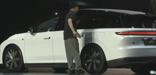 理想的中场战事-有驾