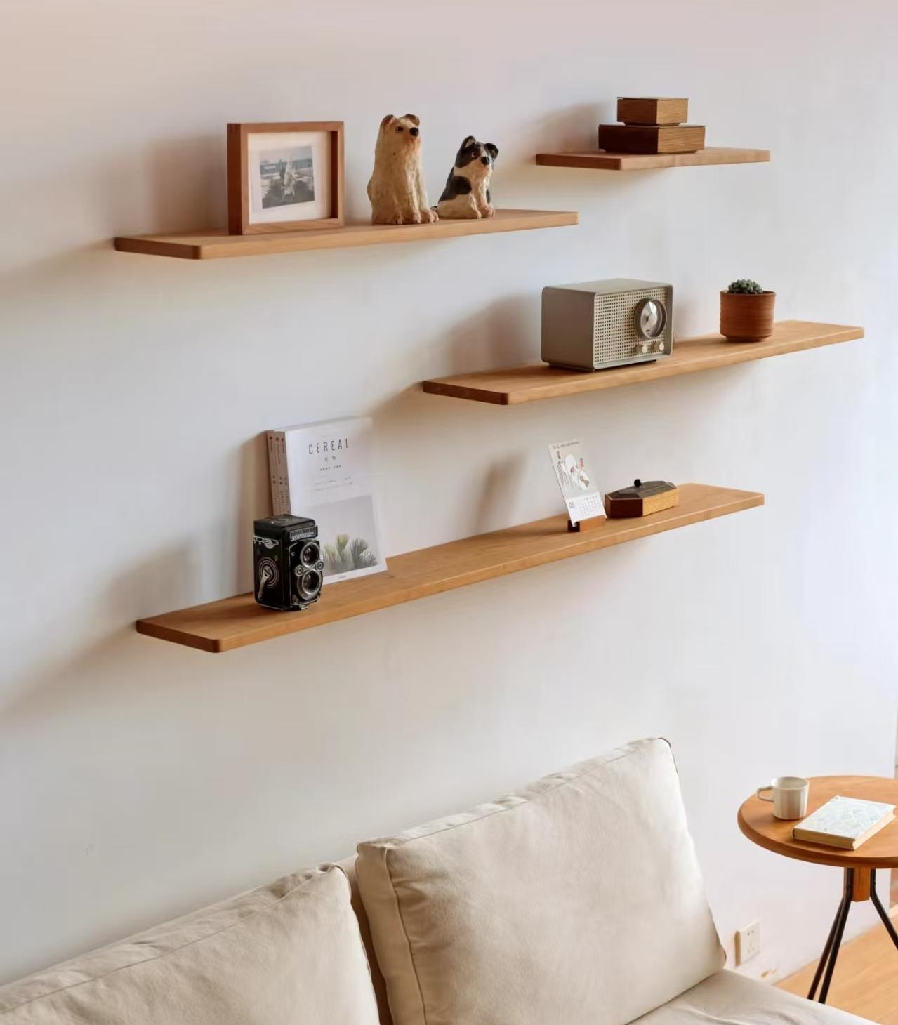 架的创新设计,是源于极简风格的趋势流行和设计师对空间的视觉效果