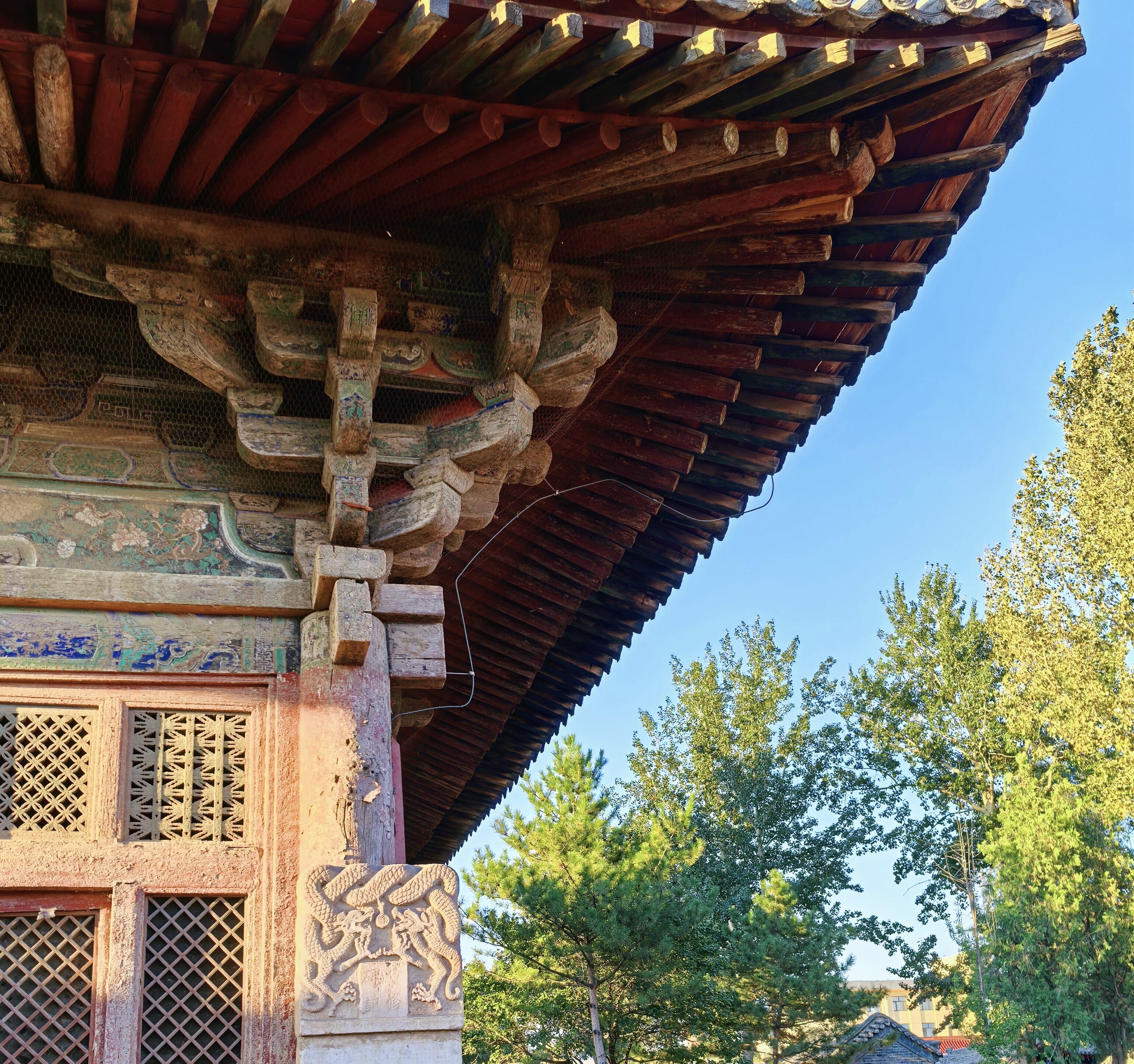 唐山地震撼不动的古建，河北阁院寺，窗棂光影成绝唱