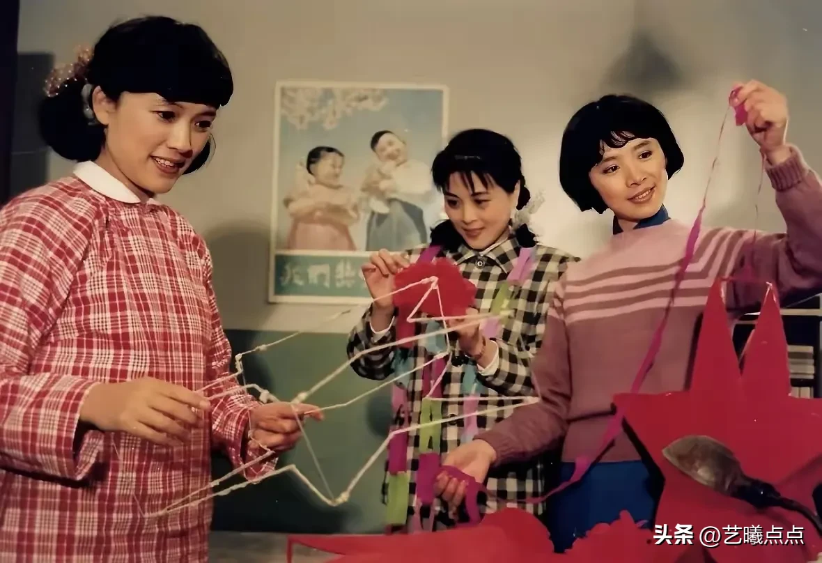 1992年,电视剧《风雨丽人》播出,引起轰动