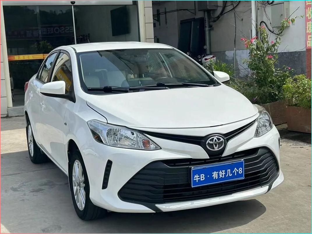 全新丰田威驰hev发布,平均油耗29.4,续航里程超1000公里