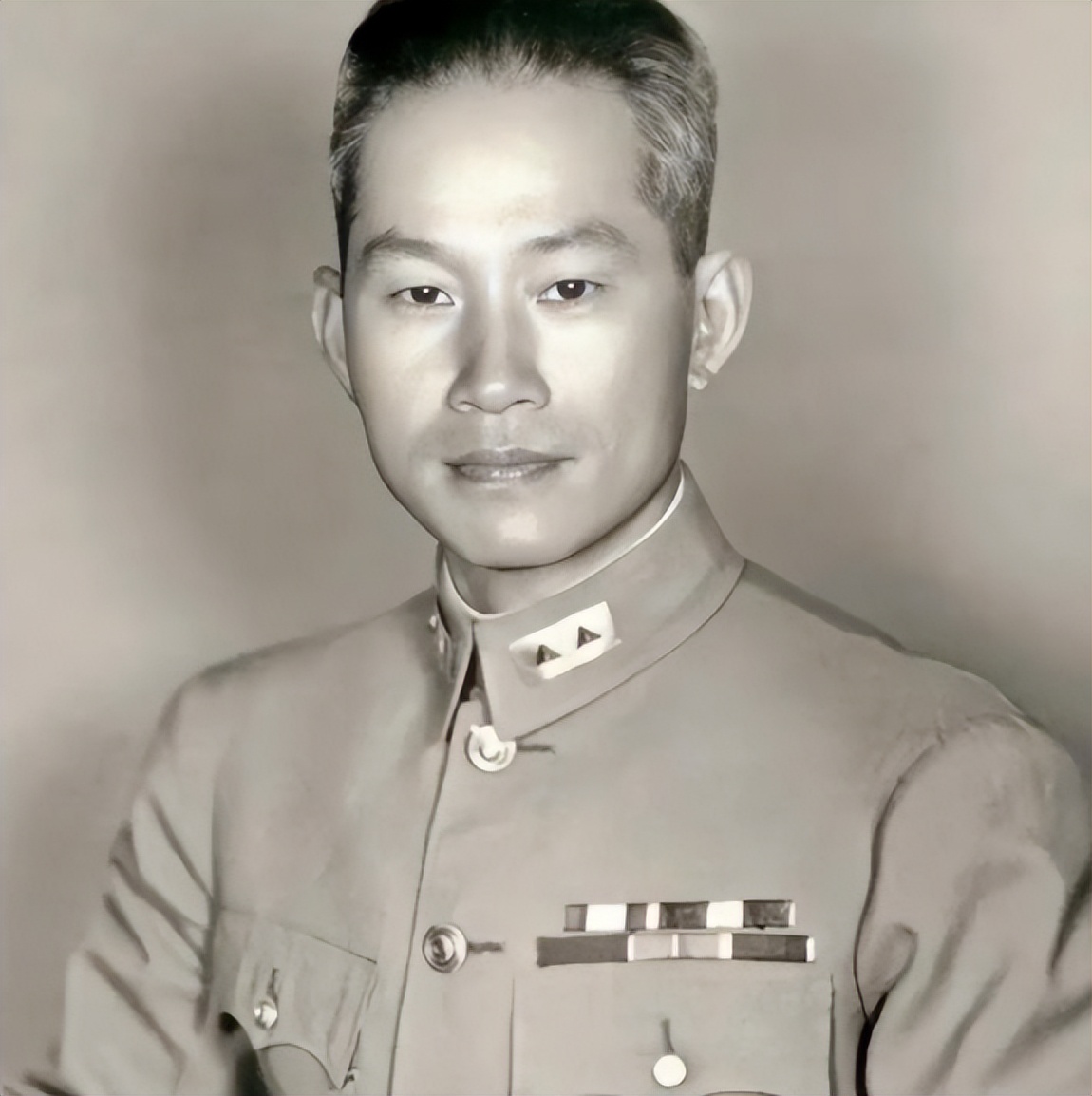 抗日名将孙立人战功赫赫棺椁竟35年未入土九三阅兵后儿子提迁葬