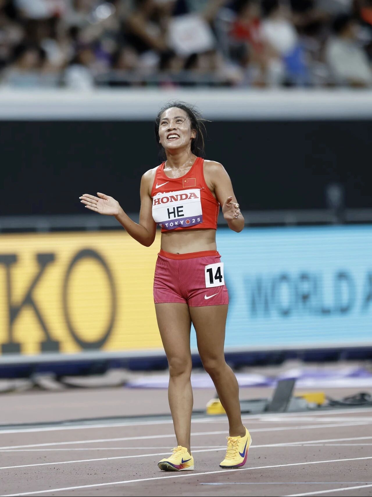 01刷新pb创中国女子5000米2007年来最佳成绩