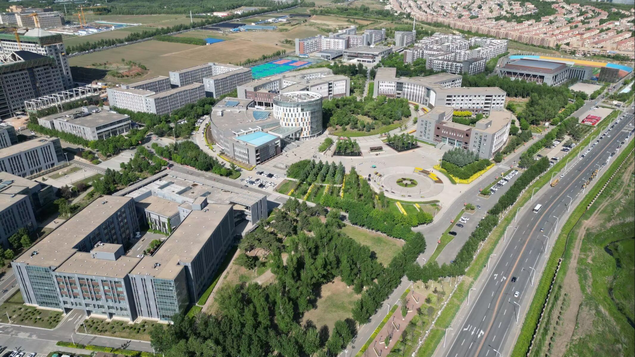 2026年吉林建筑大学成人高考报名条件