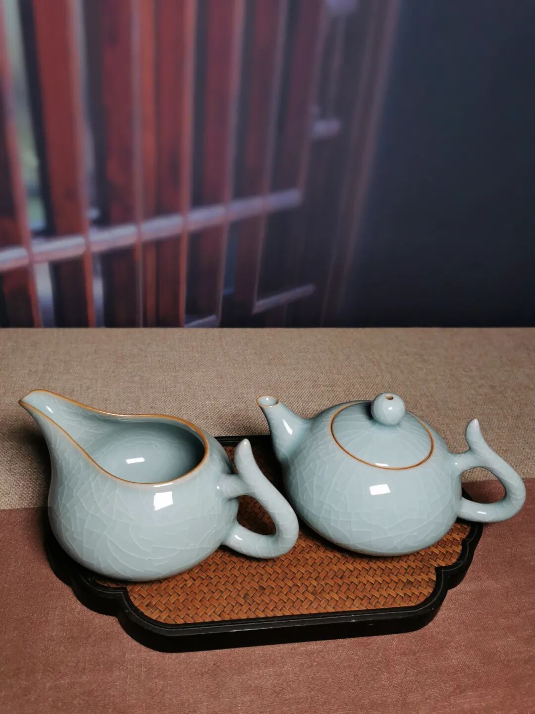 汝窑玲珑壶茶具晨光里的宋式小品釉色中的千年艺