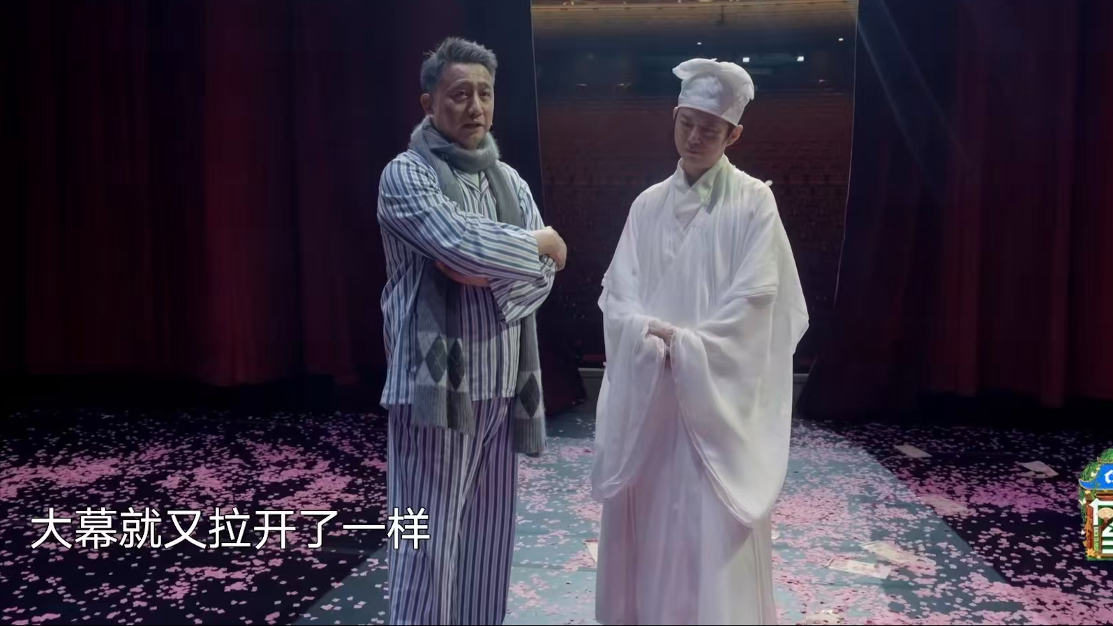 黄磊不敢下厨,何炅秀肌肉,张子枫彭昱畅长大,马思纯辛芷蕾来踢馆