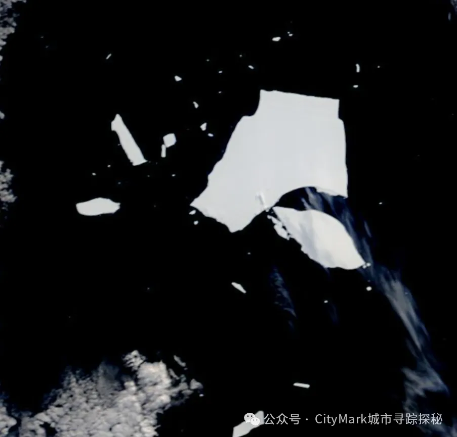 南极出现冰山断裂，南极冰山断裂最近消息视频