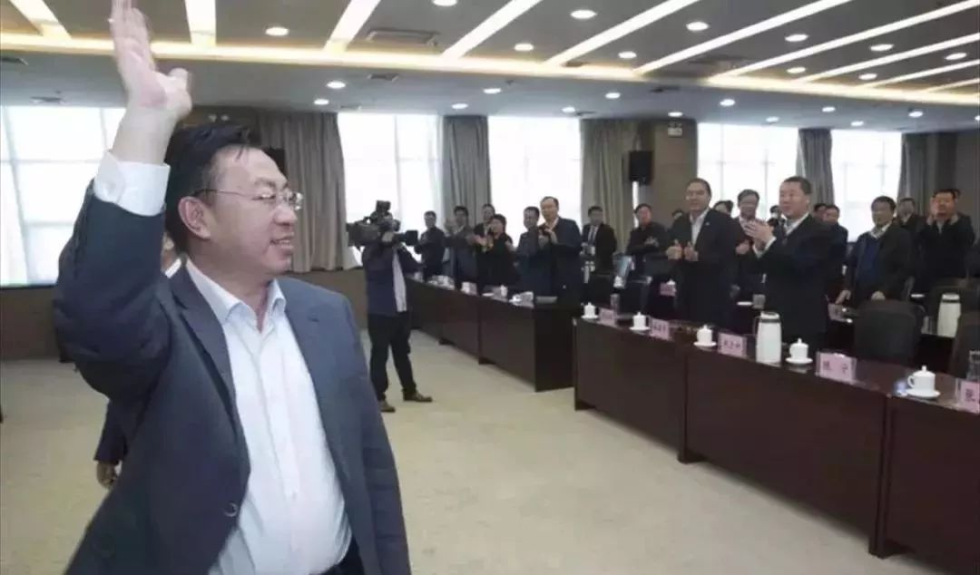 胡志强:"好官之子"何以成"贪官"?