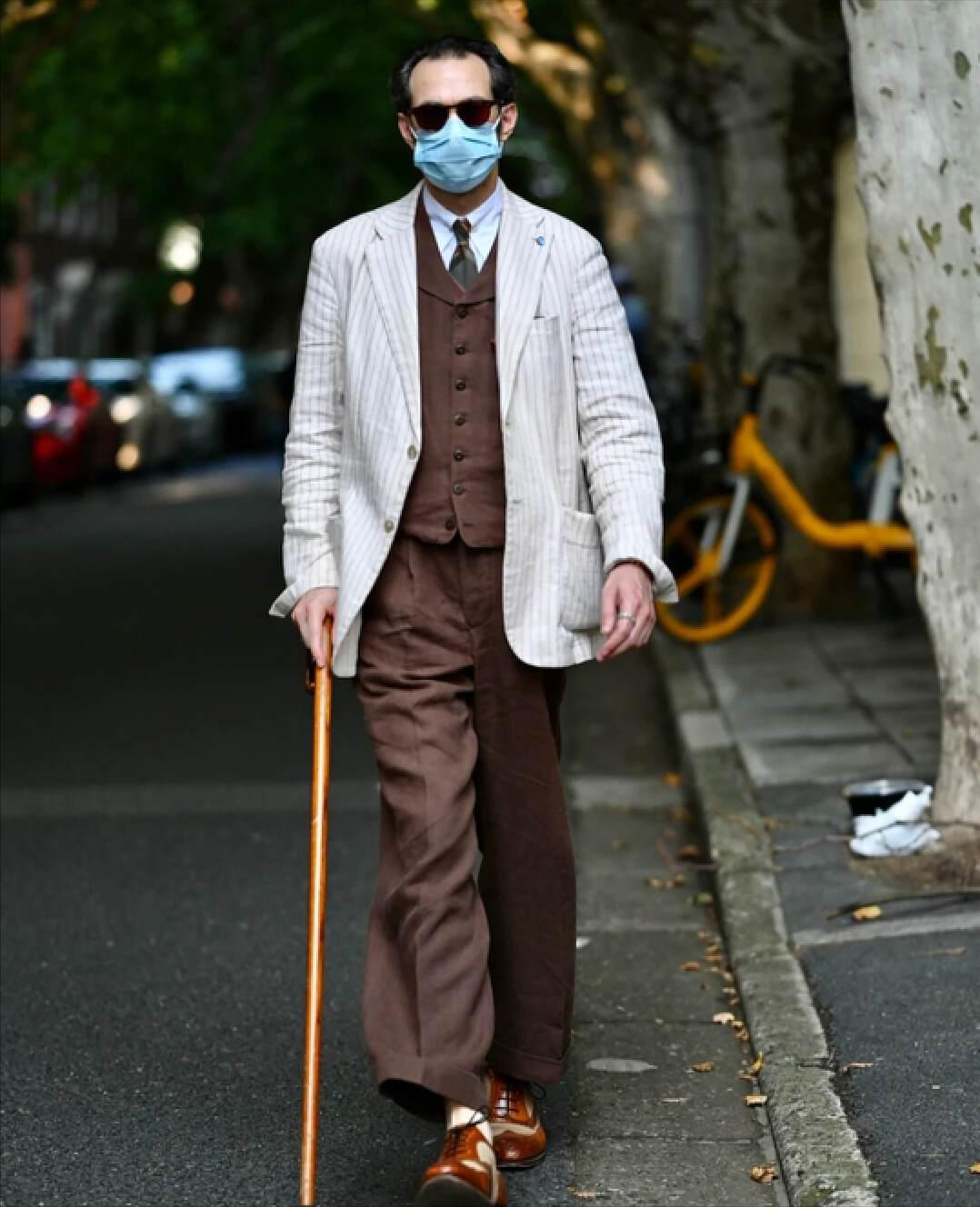 "看似潮流实则俗气"的4种中国式大爷装扮,看看你中了吗?