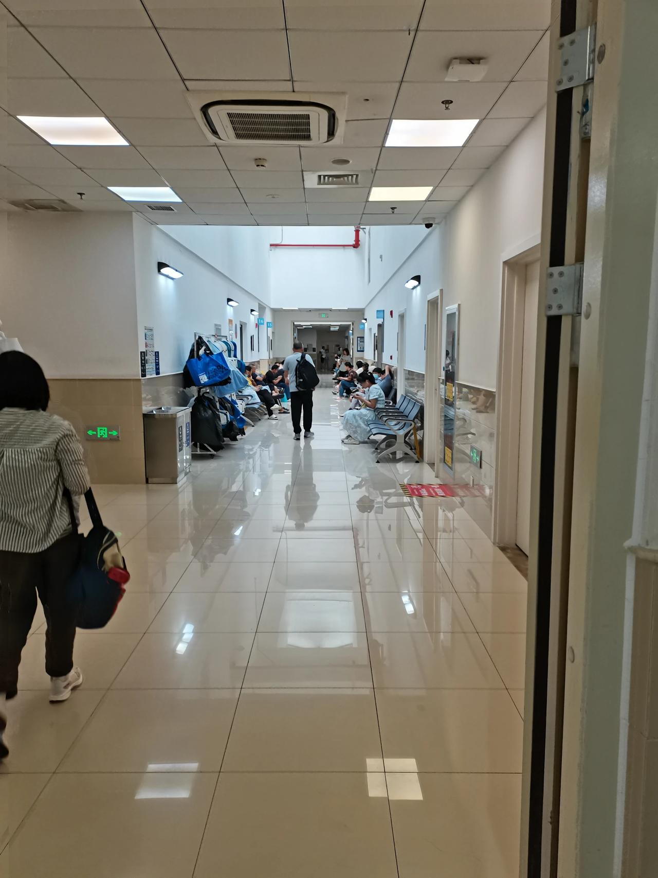 包含北京肿瘤医院、一站式解决您就医跑腿挂号，省去晚上熬夜排队的辛苦的词条