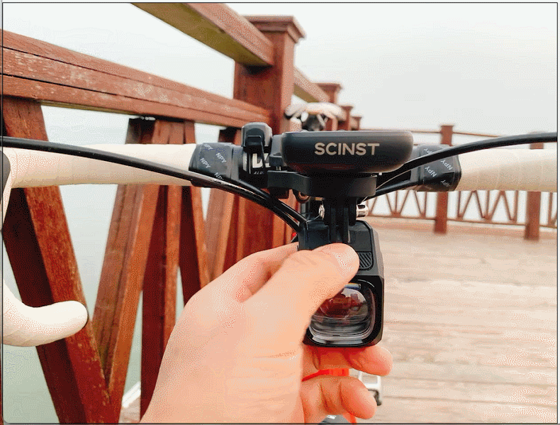 磁吸稳、照明亮、续航久!迈极炫CBL1600PRO车灯重新定义夜骑安全-有驾 磁吸稳、照明亮、续航久!迈极炫CBL1600PRO车灯重新定义夜骑安全-有驾