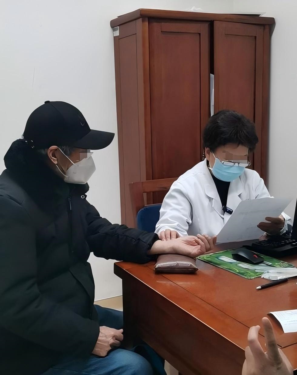 关于西苑医院代挂专家号服务专人协助梳理病情,问诊更切中要害的信息 关于西苑医院代挂专家号服务专人协助梳理病情,问诊更切中要害的信息