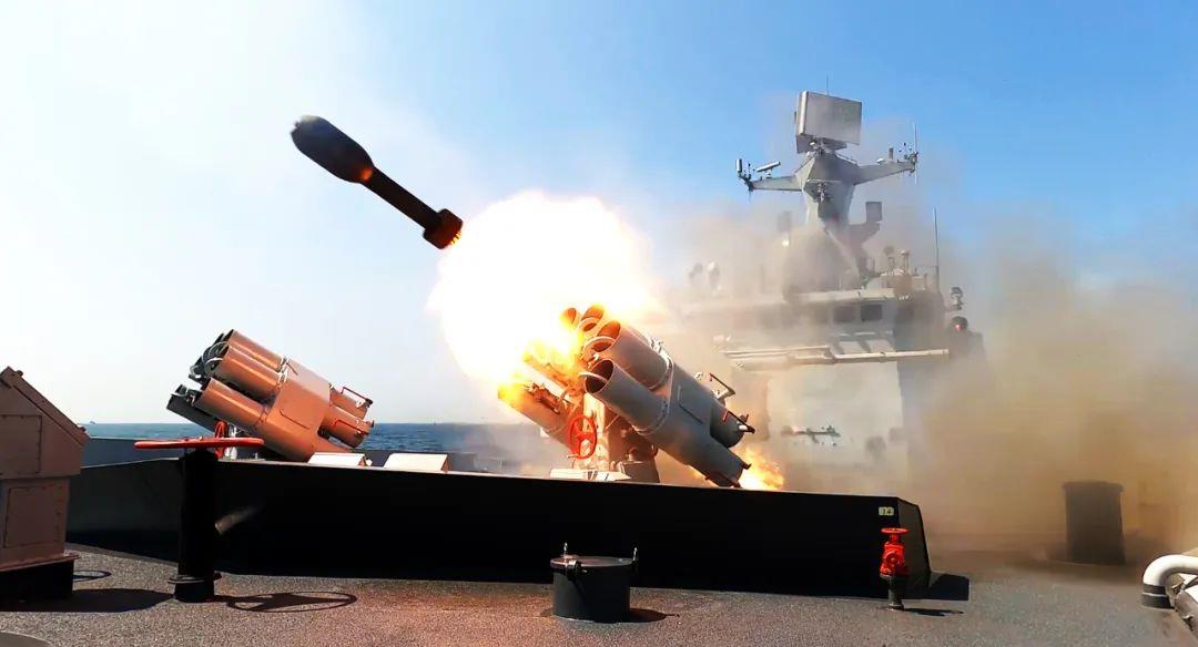 日本正在全速备战,又要赌国运?俄罗斯的战略失误我们不能犯!