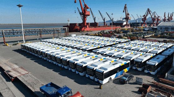 行业媒体深度聚焦十四五，宇通为商用车产业发展提供生动样本-有驾