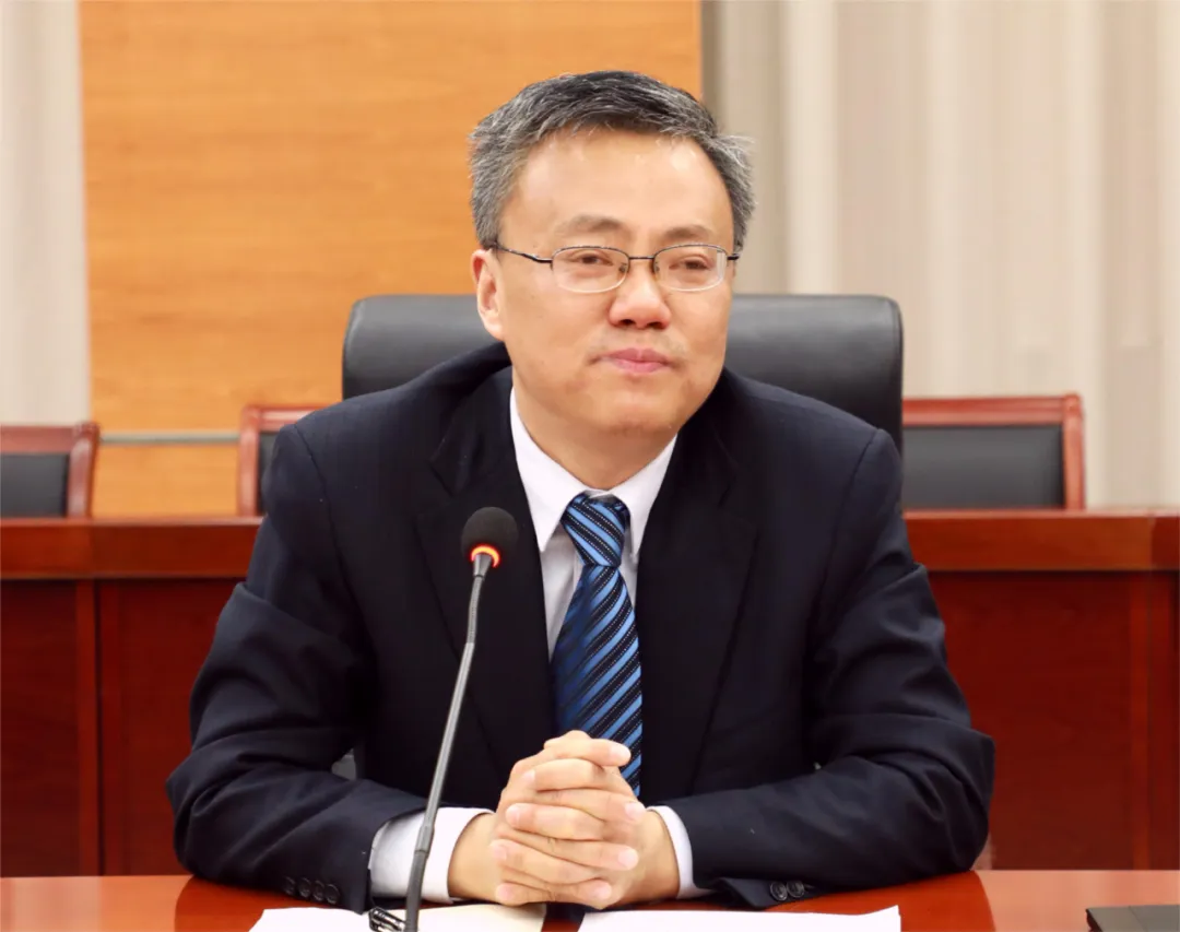 安徽大学又新增一位学术副校长,来自上海高校,曾入选杰出青年法学家