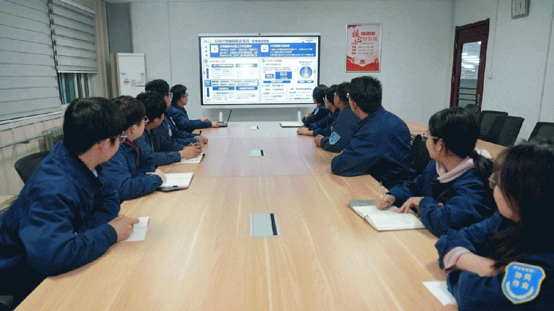 一场温暖的共赢：百年重汽与每个人的荣光-有驾