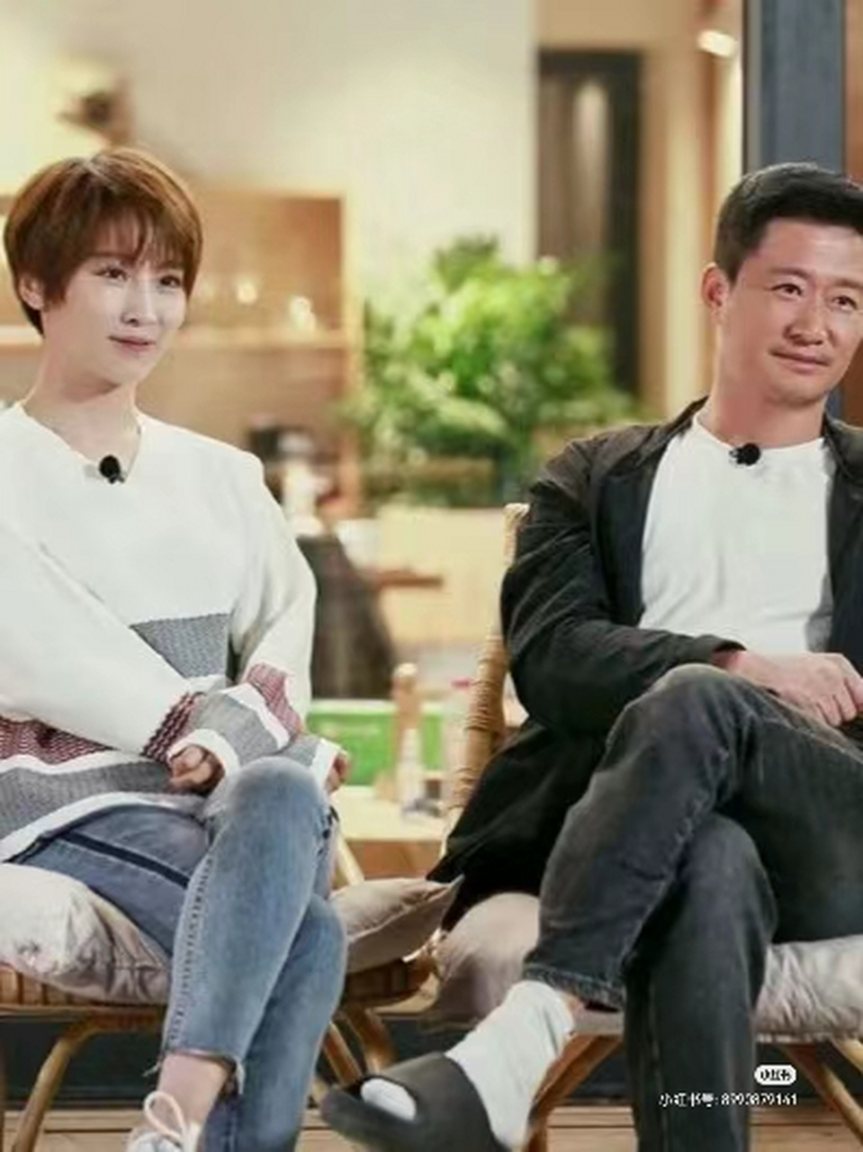 吴京上节目带"避孕套"谢楠尴尬不已!