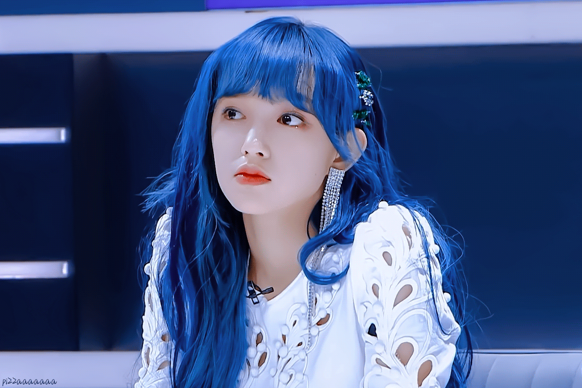 程潇蓝发造型又美又甜,可爱的像个洋娃娃,看完这一组美照后,只能感叹