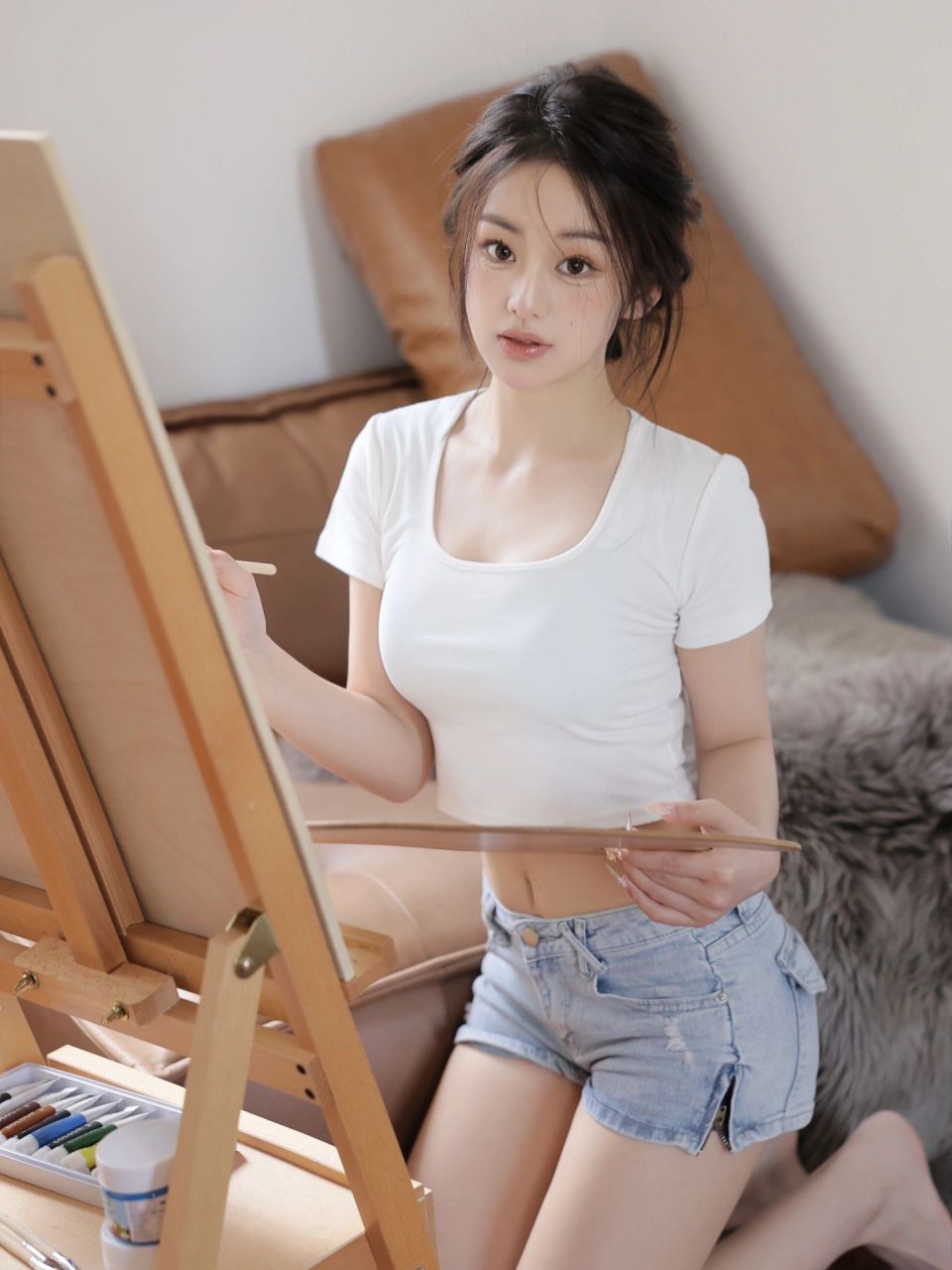 画画的baby96纯欲氛围感写真 变身你的美术系学姐99996996