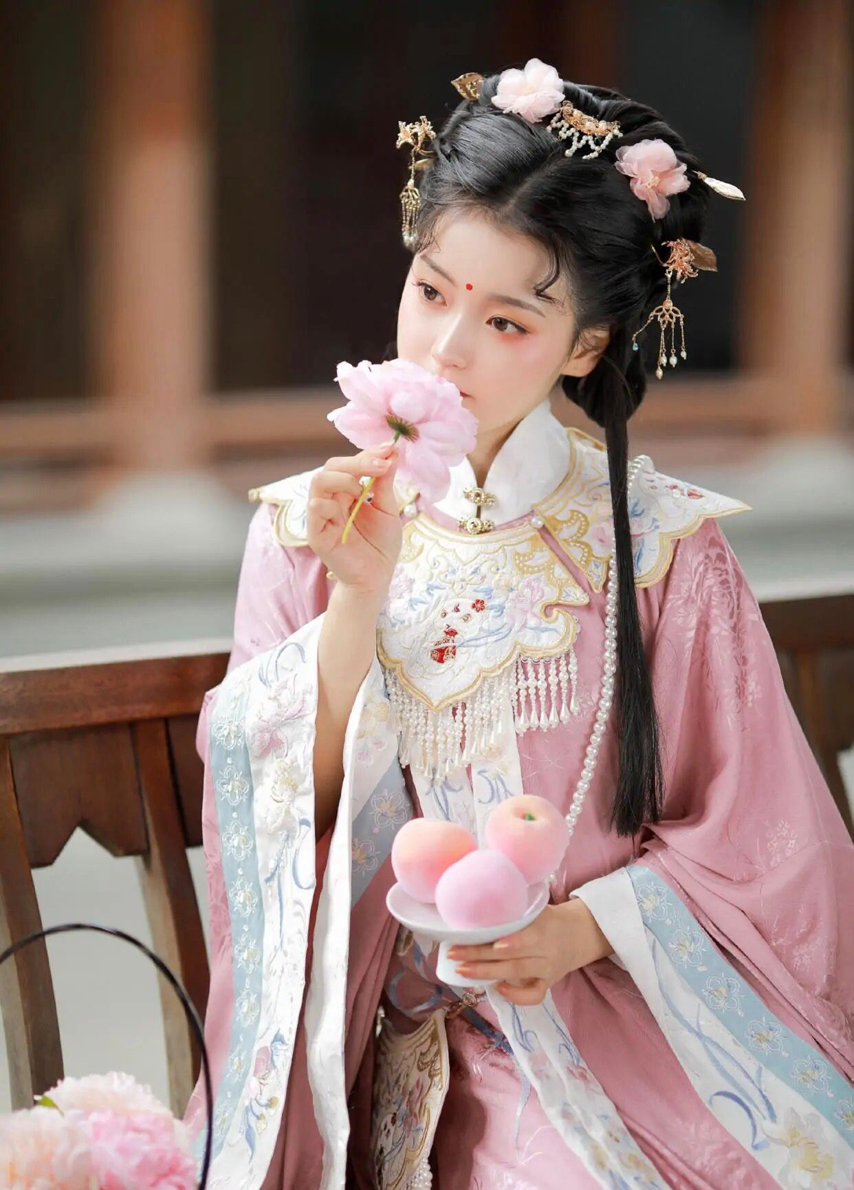 粉粉嫩嫩的"少女心"汉服,优雅又减龄,让你化身甜心小可爱