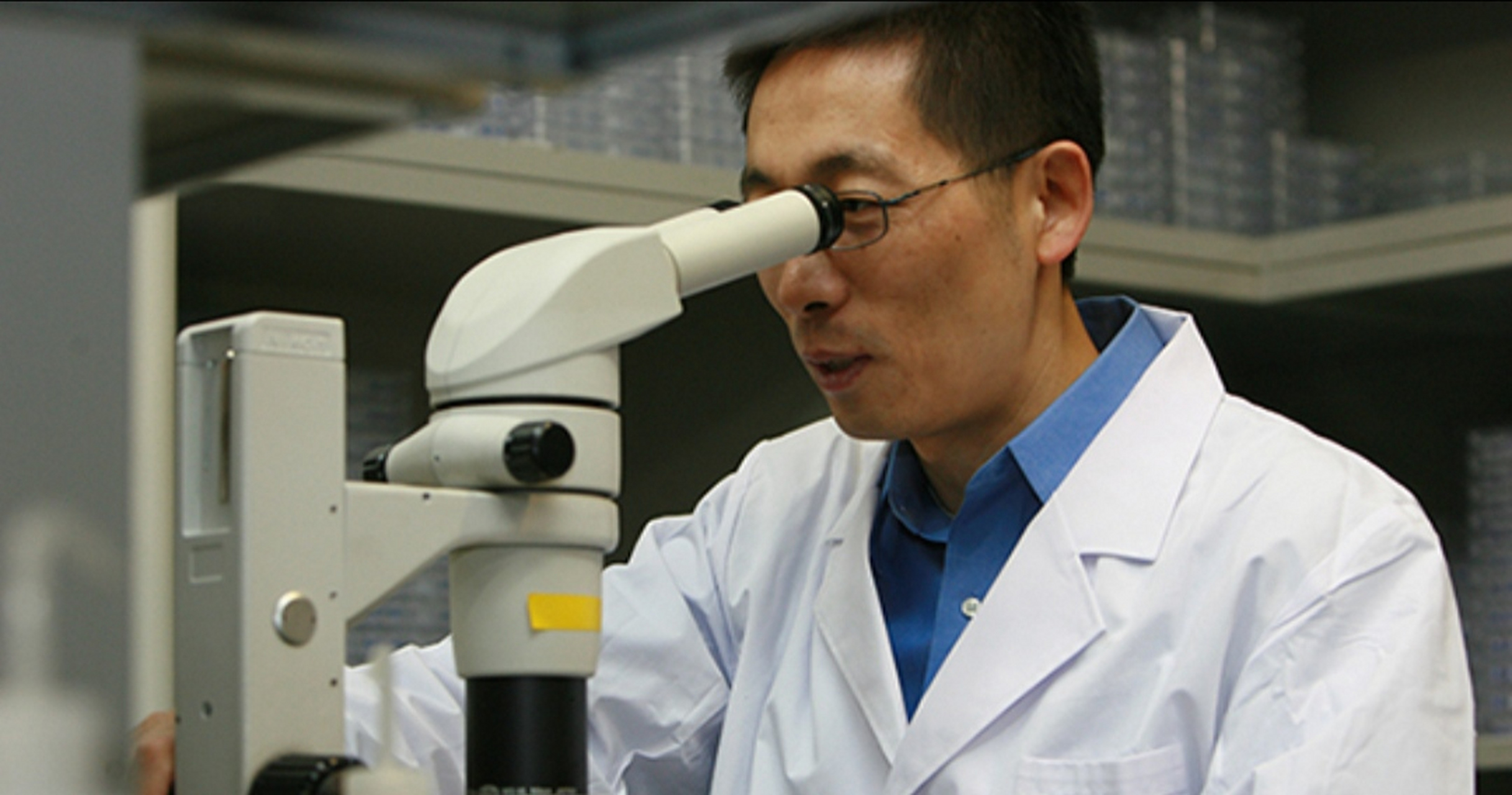 作为世界顶尖科学家,西湖大学校长施一公教授认为,美国科技实力远超