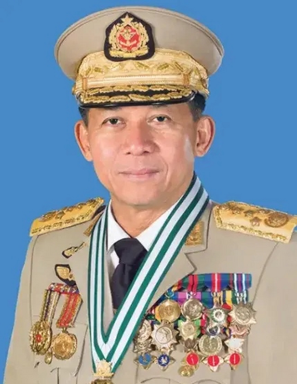 近日来 缅甸总理敏昂莱大将 估计心神不宁,如坐针毡 谁让他不安分守己