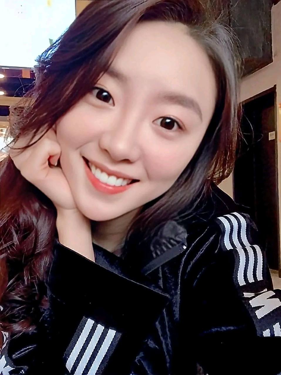 张月,1994年出生北京,歌手,女子演唱团体优我女团成