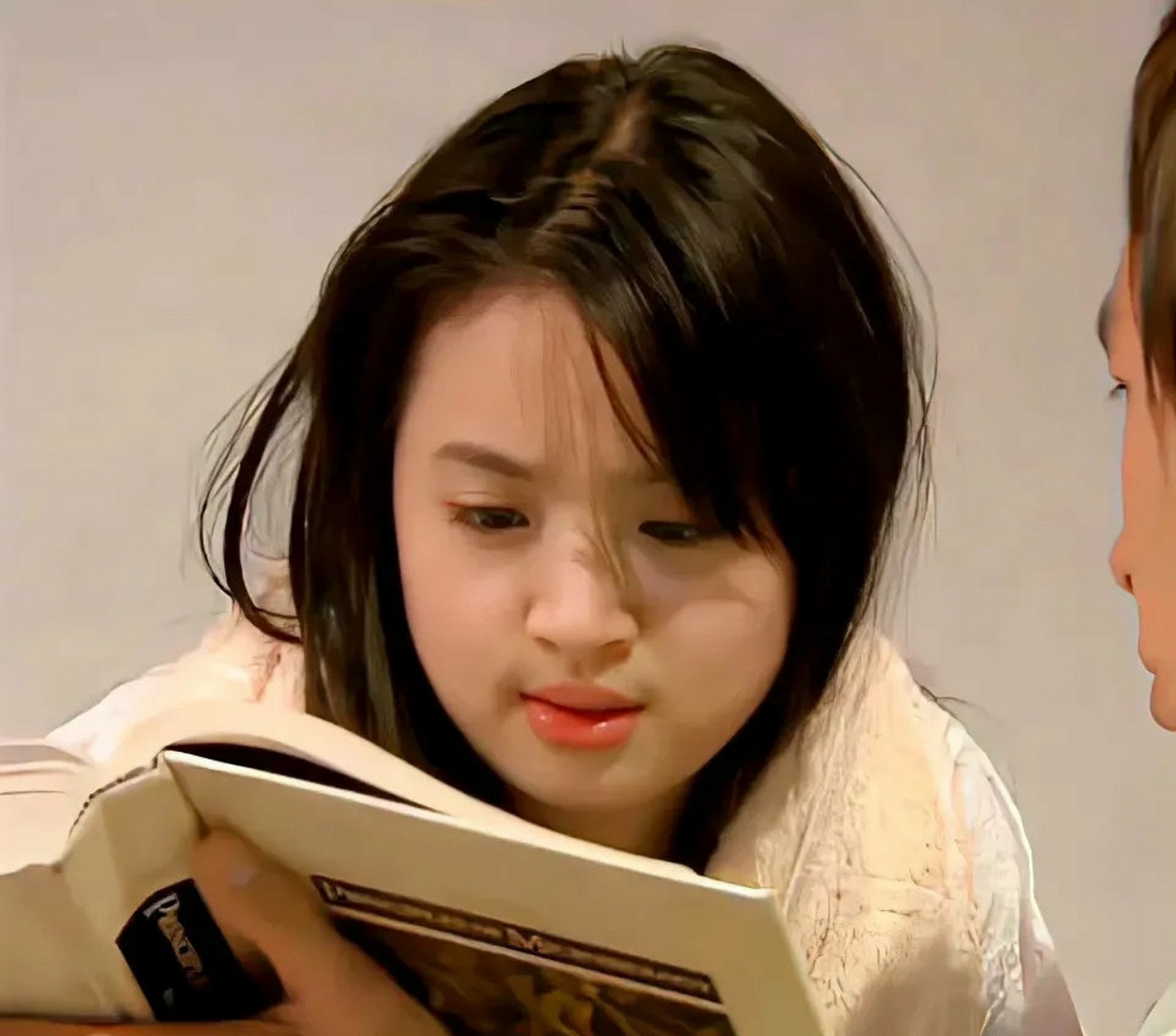 林依晨在《恶作剧之吻》中的袁湘琴真的是太可爱了,后来无论被翻拍