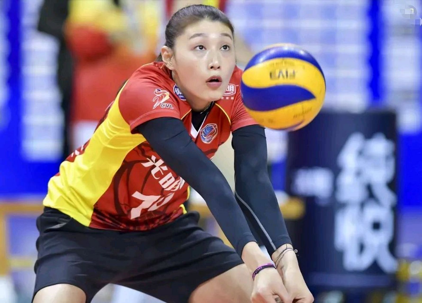 金软景,朱婷,李盈莹,技术得分和总分 扣球高度:朱婷10,金软景9,李盈莹