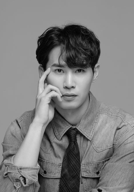 李忠求
