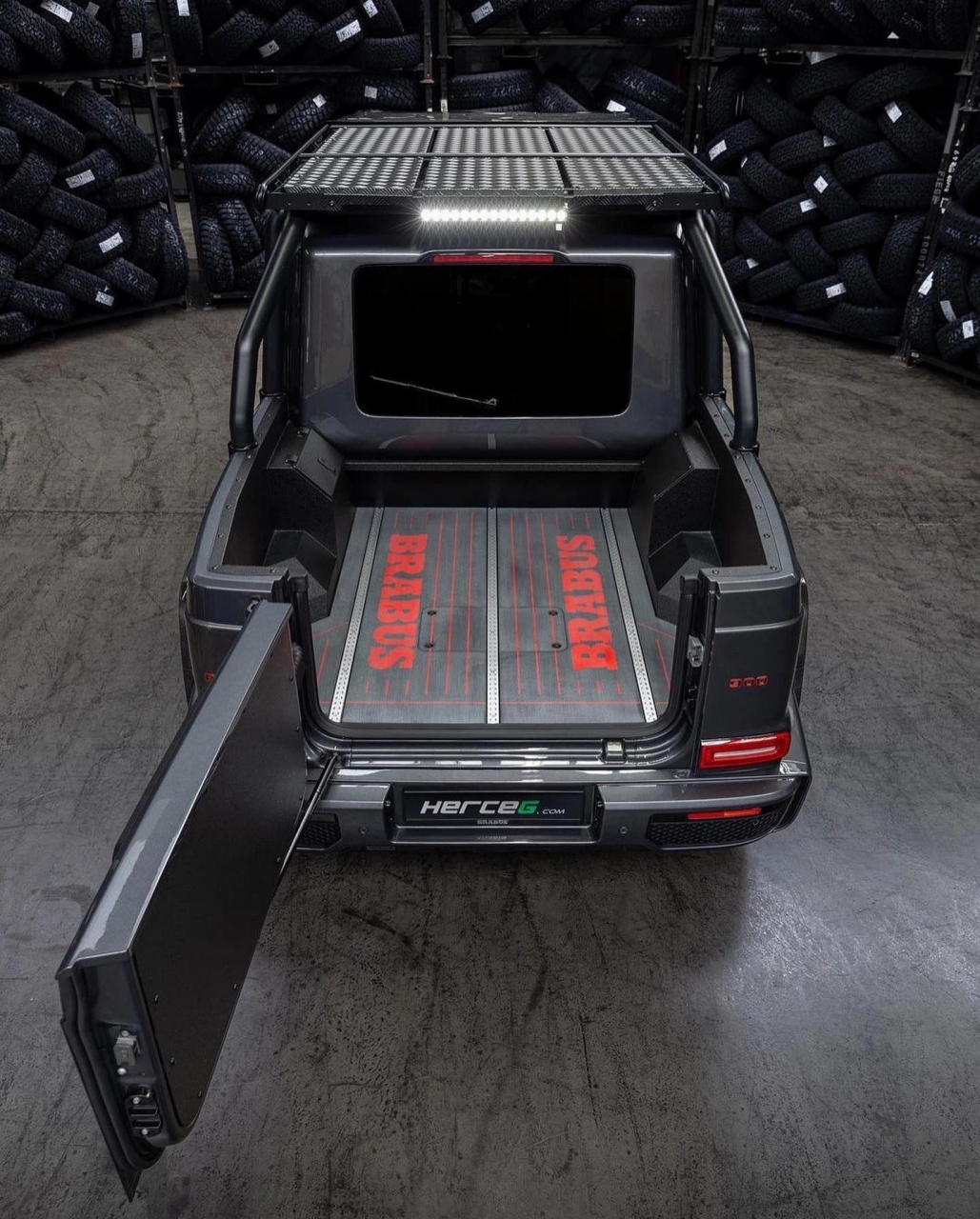 巴博斯皮卡brabus xlp 900#巴博斯