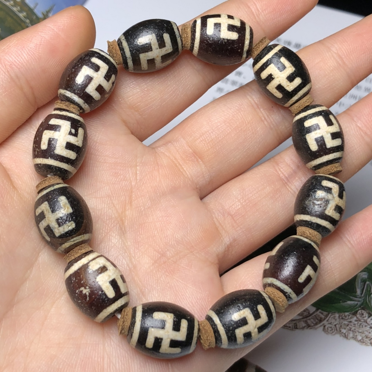 藏区回流老料万字天珠手链 尺寸:15*12毫米*12颗 一颗可以改变运势的