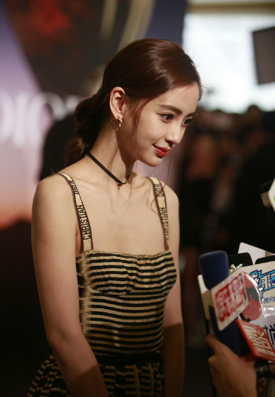 angelababy某线下活动采访生图#杨颖