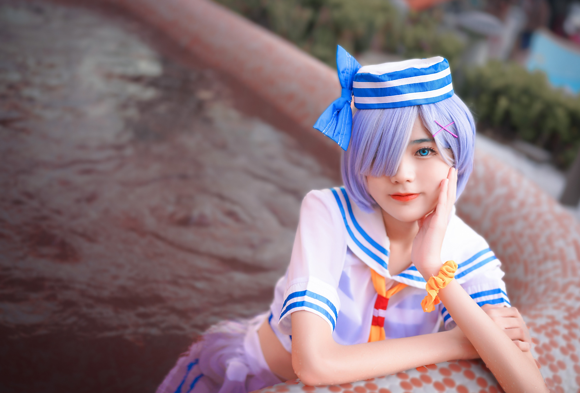 雷姆泳装cos,怎么这么不小心,把衣服都弄湿了