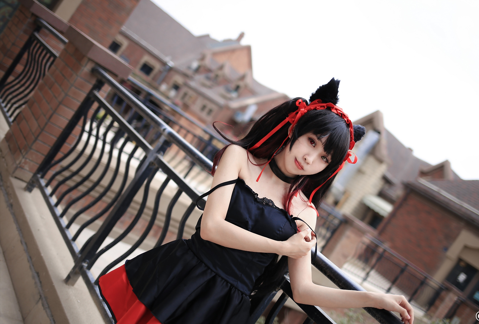 cosplay:室外就敢穿猫耳睡衣和"黑丝"的时崎狂三,小姐姐真大胆