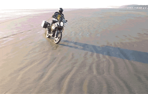 ABS？弯道ABS保命配置分不清？大白话让你了解它们是啥，怎么选！-有驾