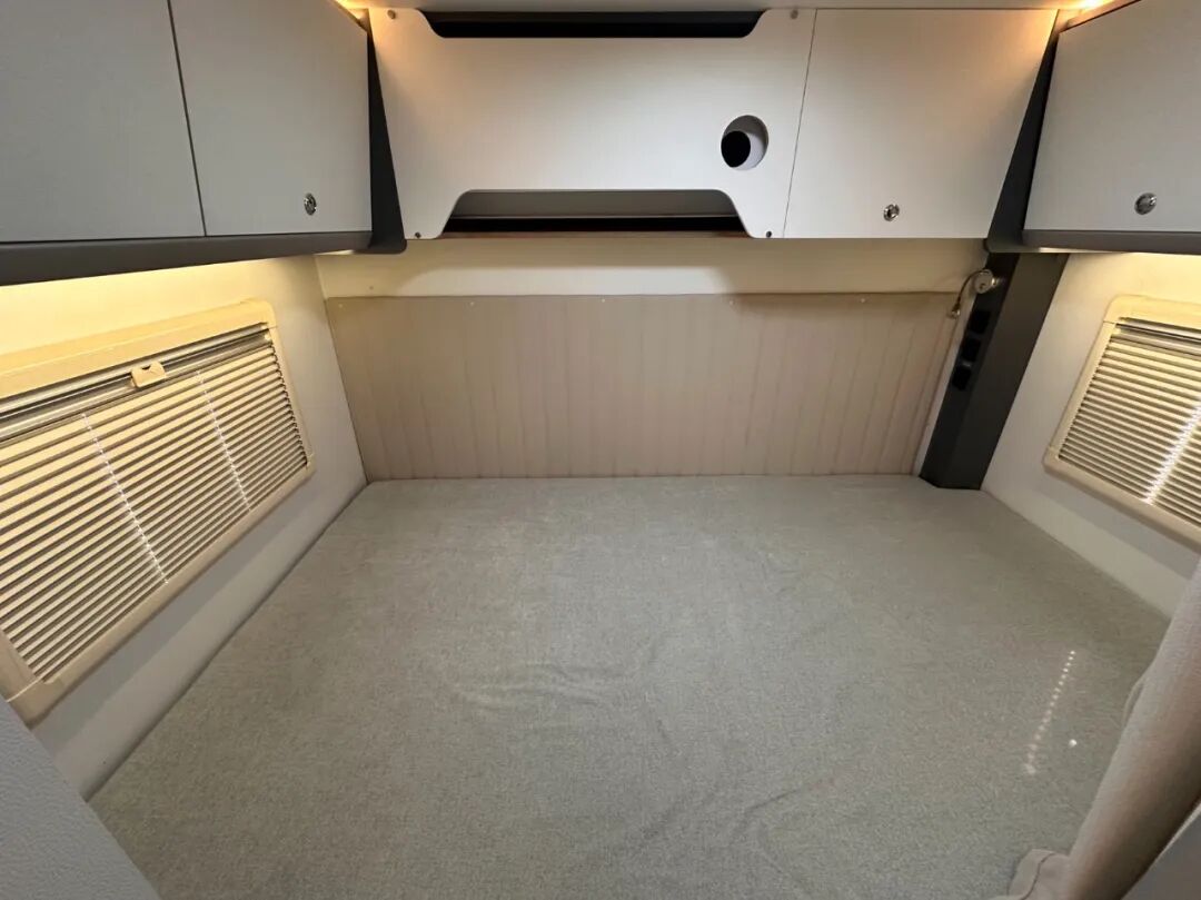 告别续航焦虑！驿舟增程式房车升级款来袭，22.98万起开启家庭房车生活-11.jpg