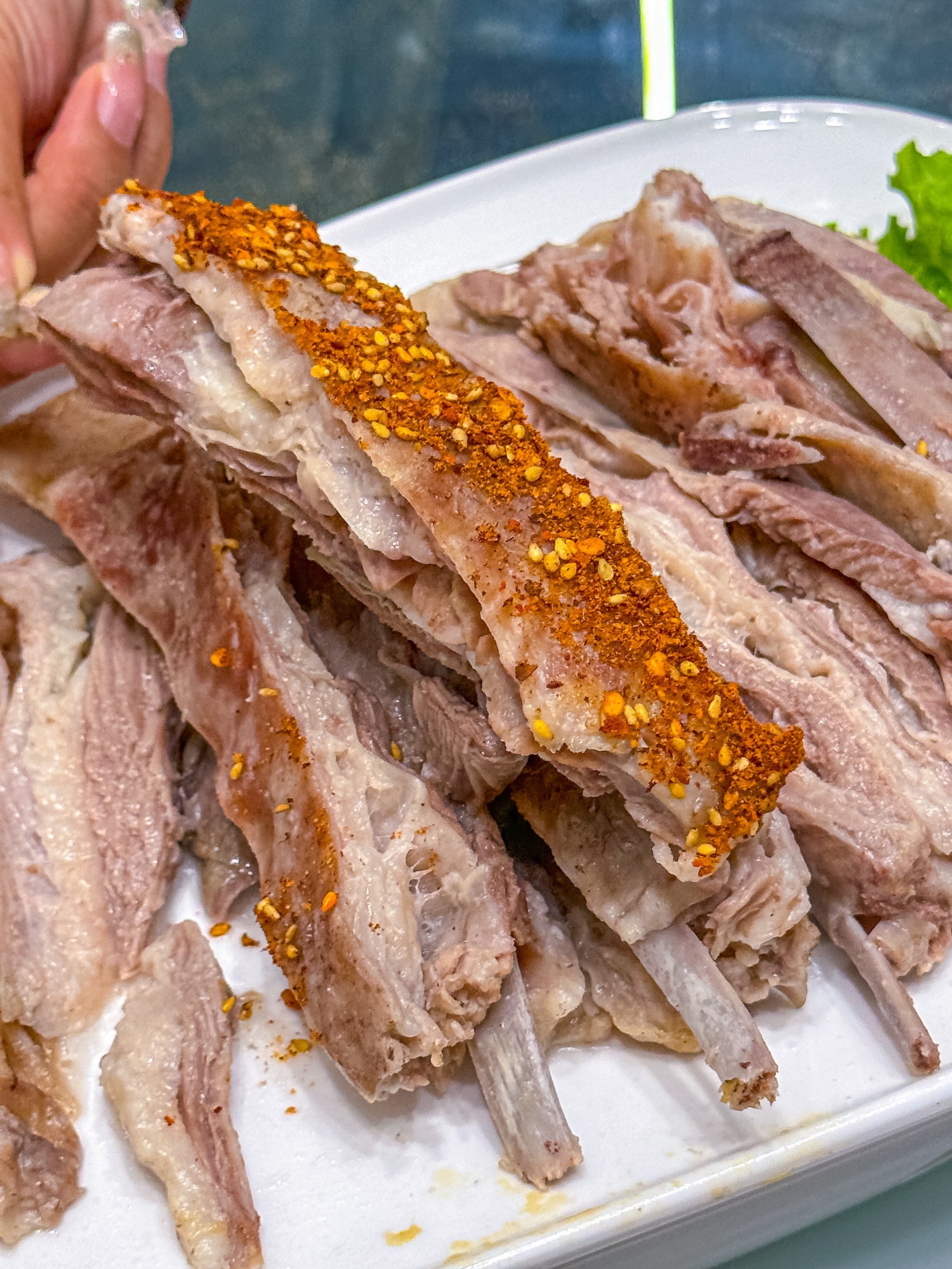 去宁夏吃什么?这份本地人私藏的特色美食小吃排名,照着吃就对了!