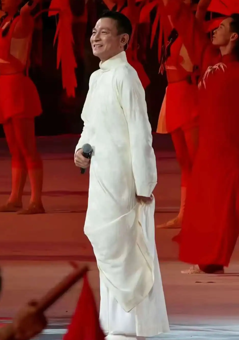 刘德华陈小春,果然,法拉利老了也是法拉利