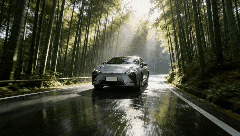 全新一代雷克萨斯ES：先要自我超越，再说铸就经典-有驾