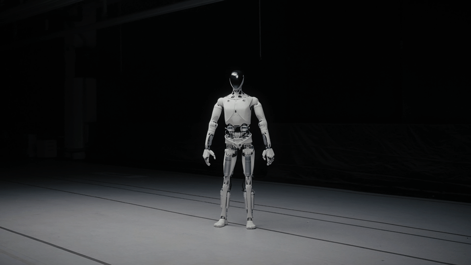 北京汽车博物馆X小鹏汽车｜向“IRON”提问，唤醒对世界的好奇心-有驾