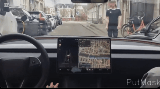 马斯克没吹牛！特斯拉能识别手势信号了，但国内还要继续等！-有驾