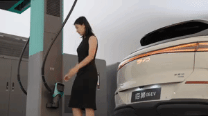 新能源闪充技术的出现，对油车意味着什么？-有驾