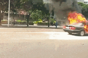 快讯｜大广高速运输车起火！-有驾